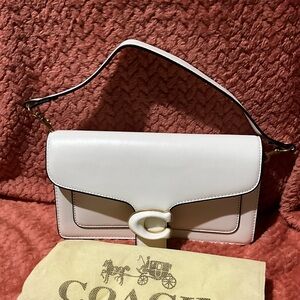 Dhgate white sculptured envelope bag with 2 straps NWT